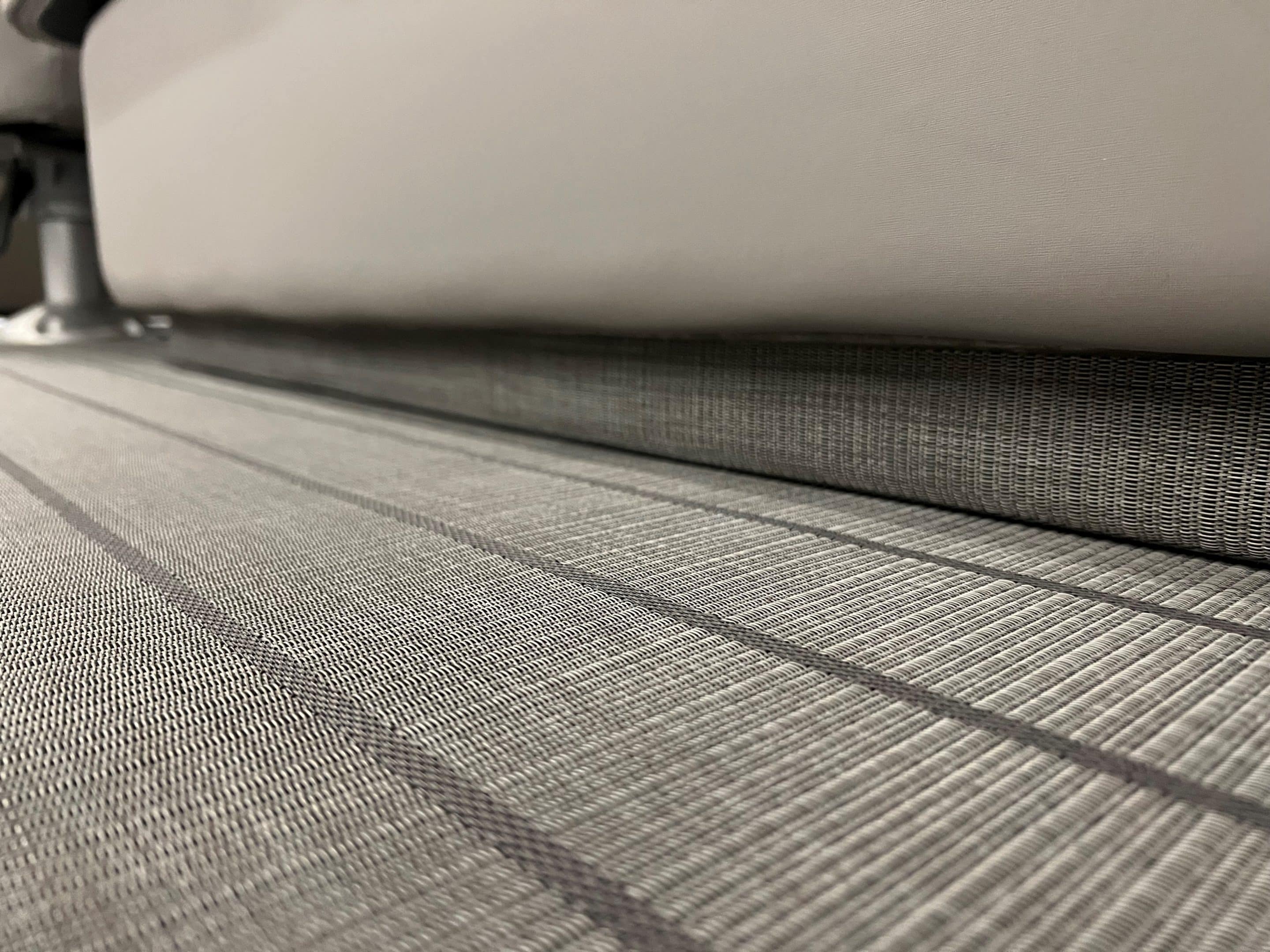 VINYL FLOOR